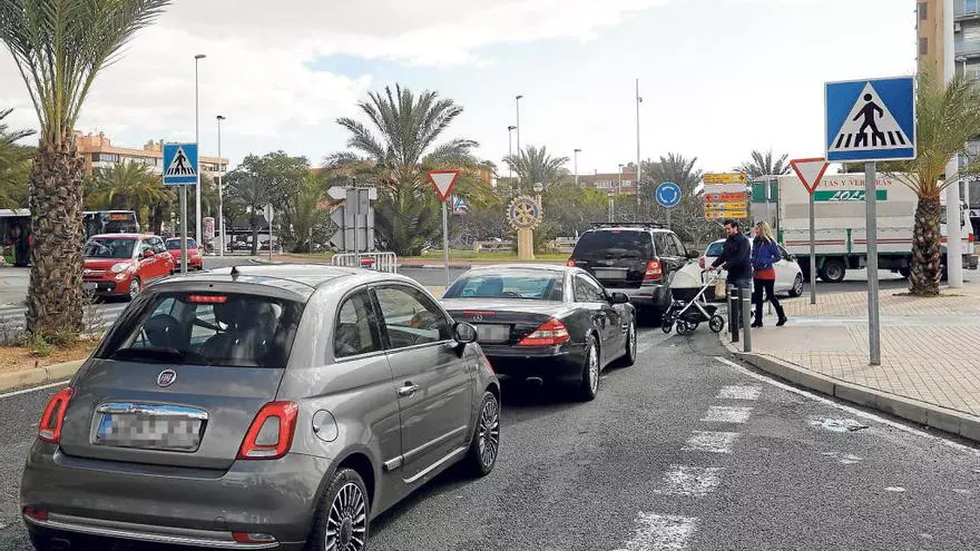 LA UMH acabará con el colapso en la ROTONDA de la UNESCO.